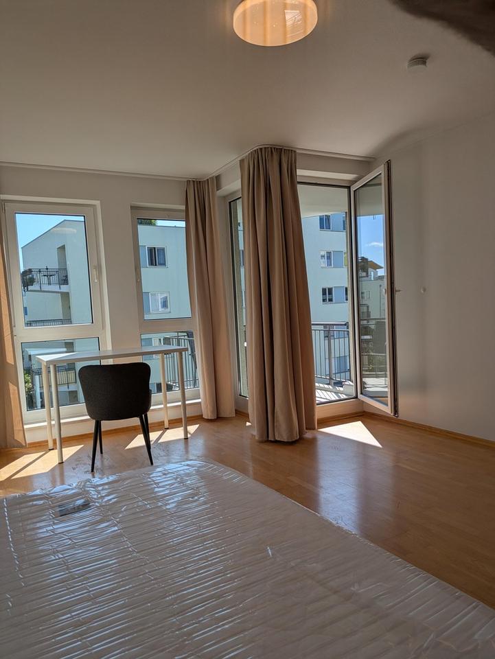 1 großes WG-Zimmer mit Balkon, Küche + Bad + Flur in gemeinschaftlicher Nutzung – Bild 13