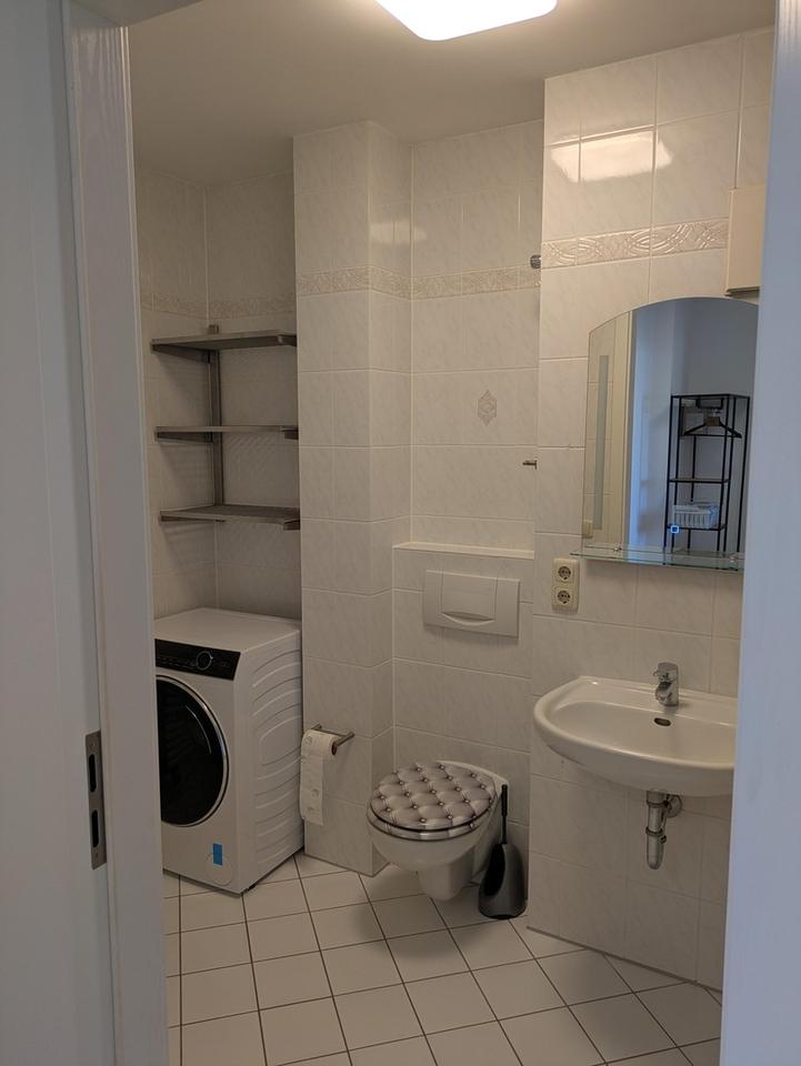 1 großes WG-Zimmer mit Balkon, Küche + Bad + Flur in gemeinschaftlicher Nutzung – Bild 8