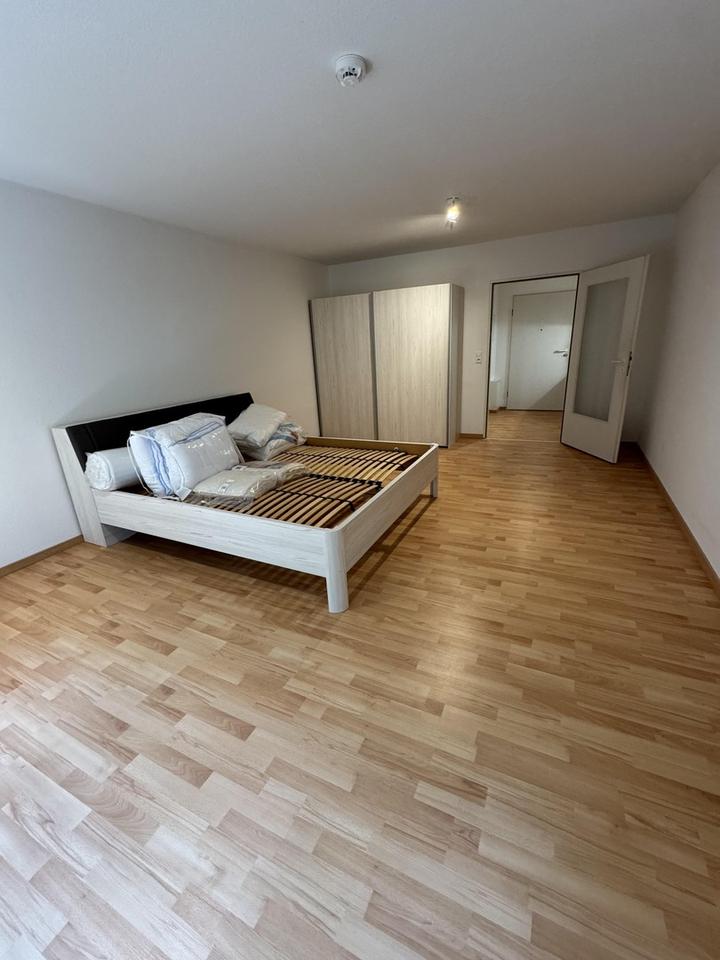 ...ab sofort 1-Zi-Wo.f.sol.berufst./Single/Stud. im 2.OG, Garage möglich! – Bild 4