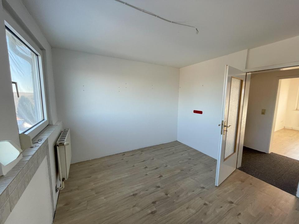 Tolle, große Dachgeschosswohnung – Bild 4