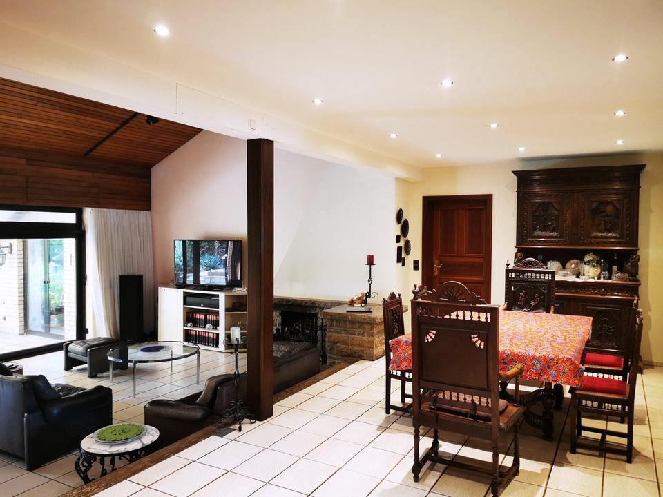 Architektenvilla in begehrter Bestlage von Bergisch Gladbach – Bild 3