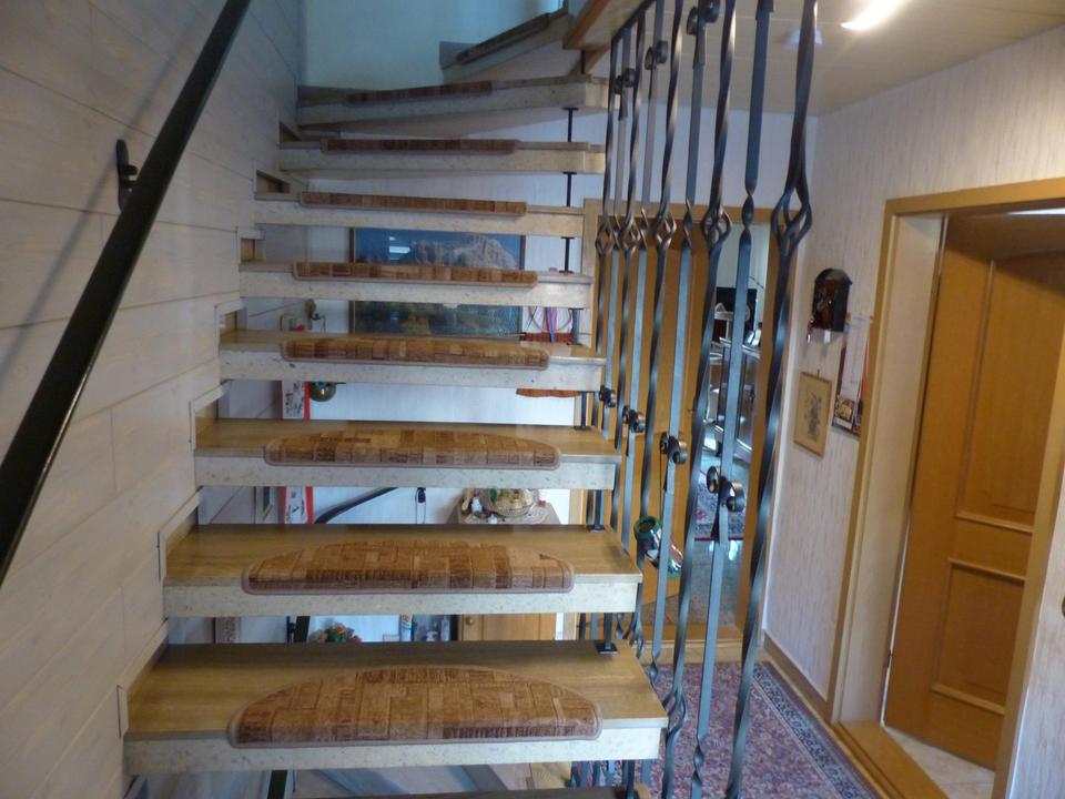 Großzügiges und sehr gepflegtes Ein-/Zweifamilienwohnhaus in AN-Meinhardswinden – Bild 10