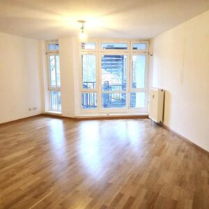 Provisionsfreie 140 m² Eigentumswohnung mit Südbalkon & Tiefgarage in Berlin-Friedrichsfelde