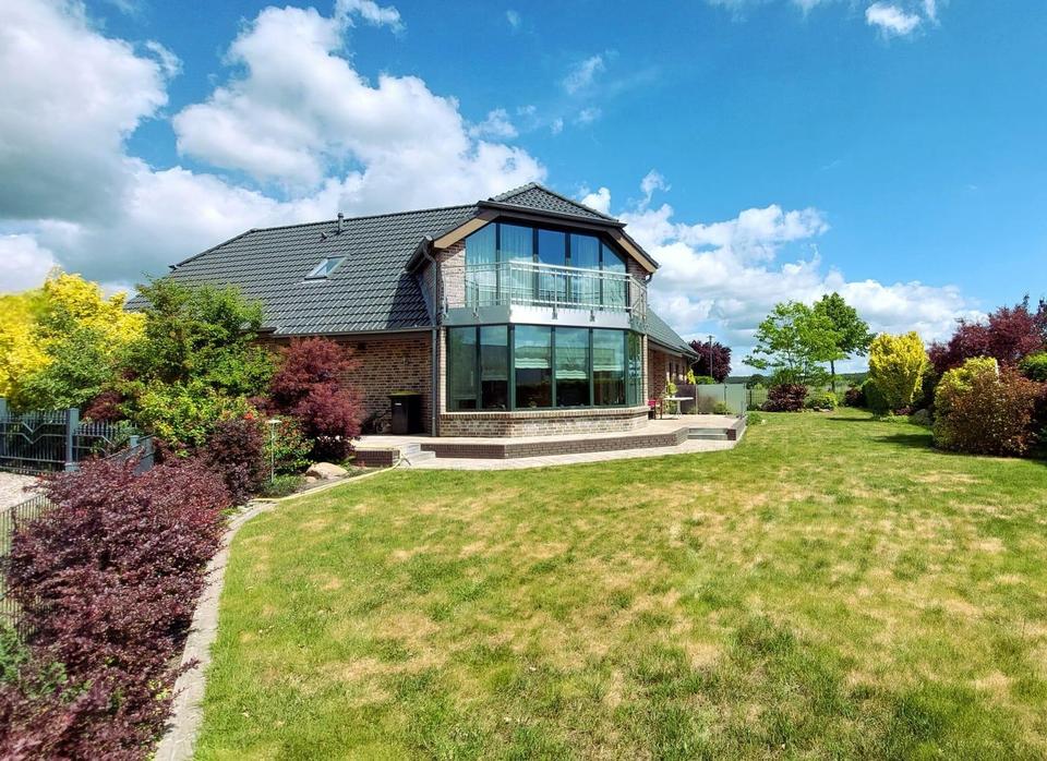 Haus am See, Architektenhaus im Landhausstil – Bild 4