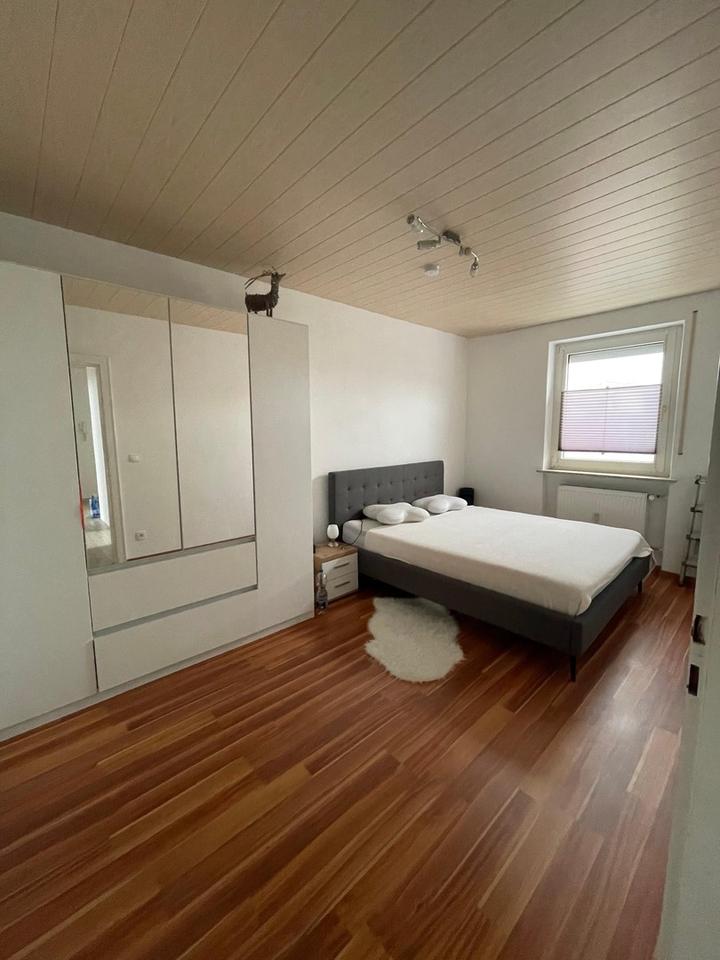 Schöne 3 Zimmerwohnung mit Balkon, EBK und TG am Stadtpark – Bild 4