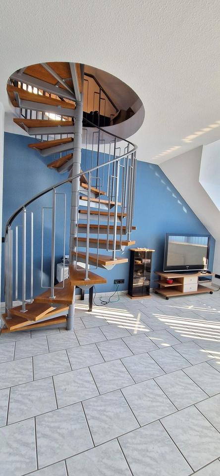 Moderne 4,5-Zimmer Wohnung, Traumhafte Aussicht, Garage, Provisionsfrei! – Bild 6