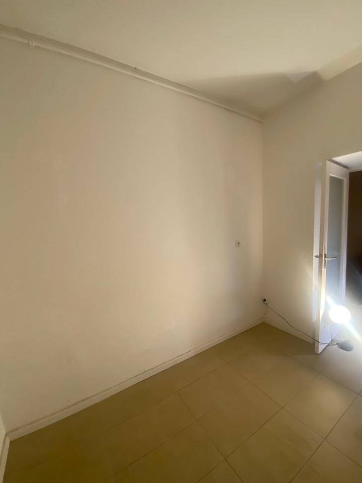 Bezugsfreie helle 3-Zimmer Wohnung in Top Lage mit Balkon im 4. OG in Berlin-Kreuzberg - ohne Makler – Bild 17