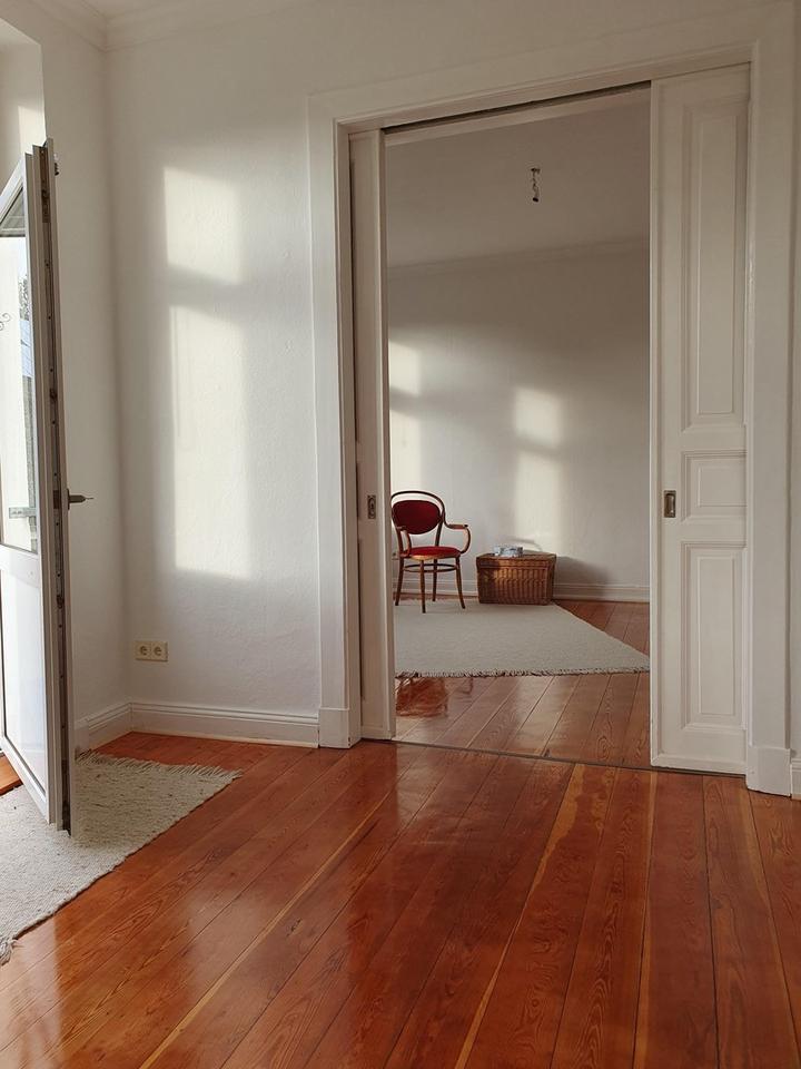 Schöne, helle Altbauwohnung am Meer mit 2 Balkonen – Bild 8