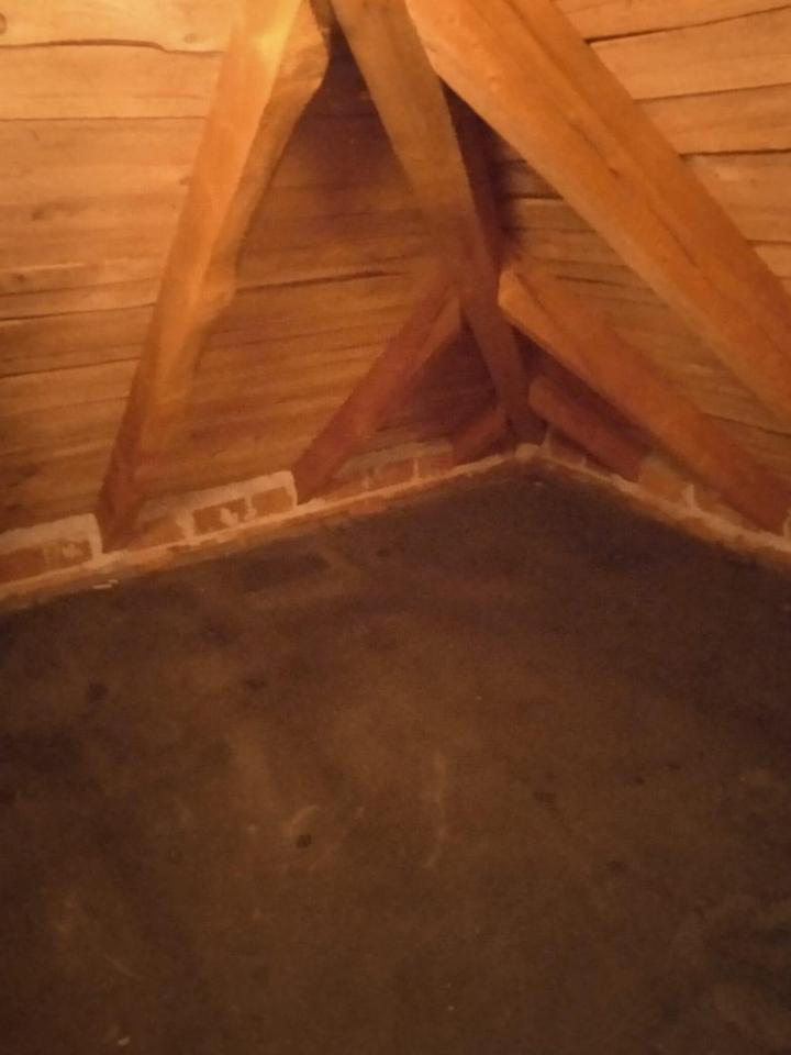 Großes Wohnhaus mit Potential der Umgestaltung - bis zu 3 Whg. - möglich. – Bild 38