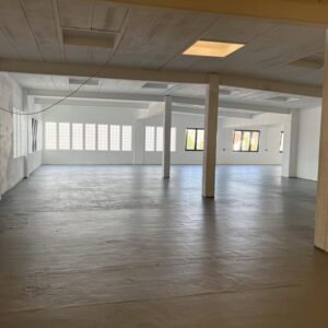 Lager-/Produktionsfläche bis 7000 qm / teilbar ab 200 qm (von 3 bis 8 m Deckenhöhe)