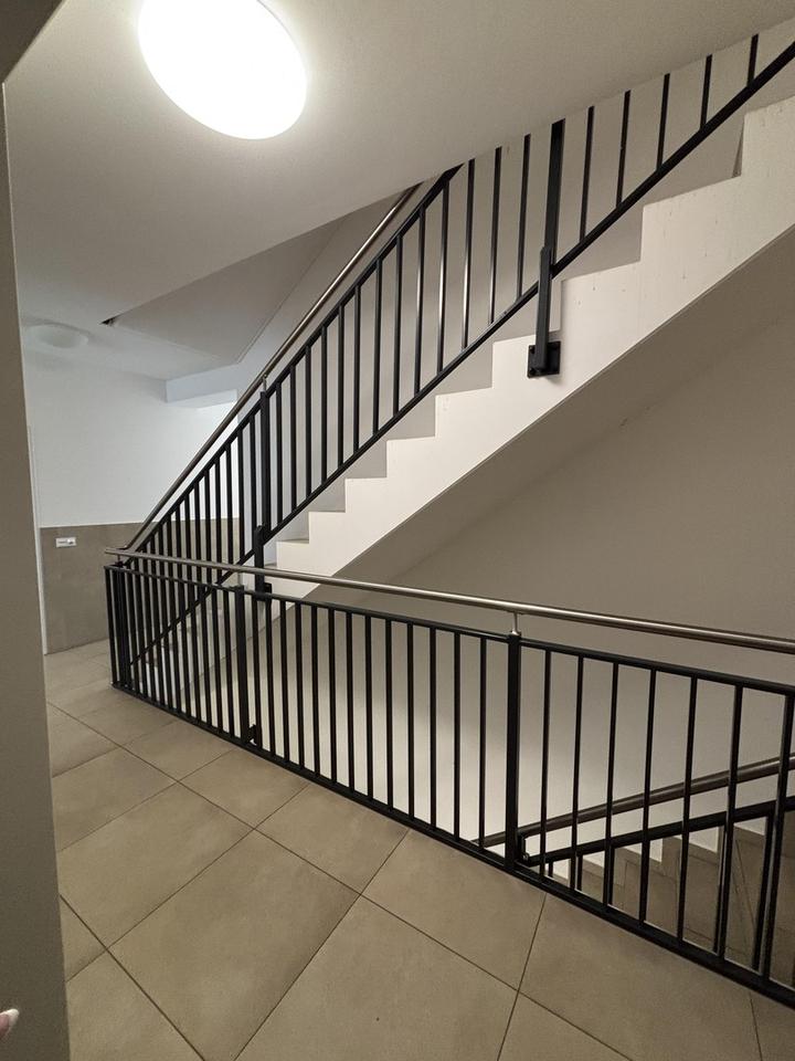 Attraktive 55 m² Gewerbefläche mit Küche und Bad im EG in zentraler Lage – Bild 13