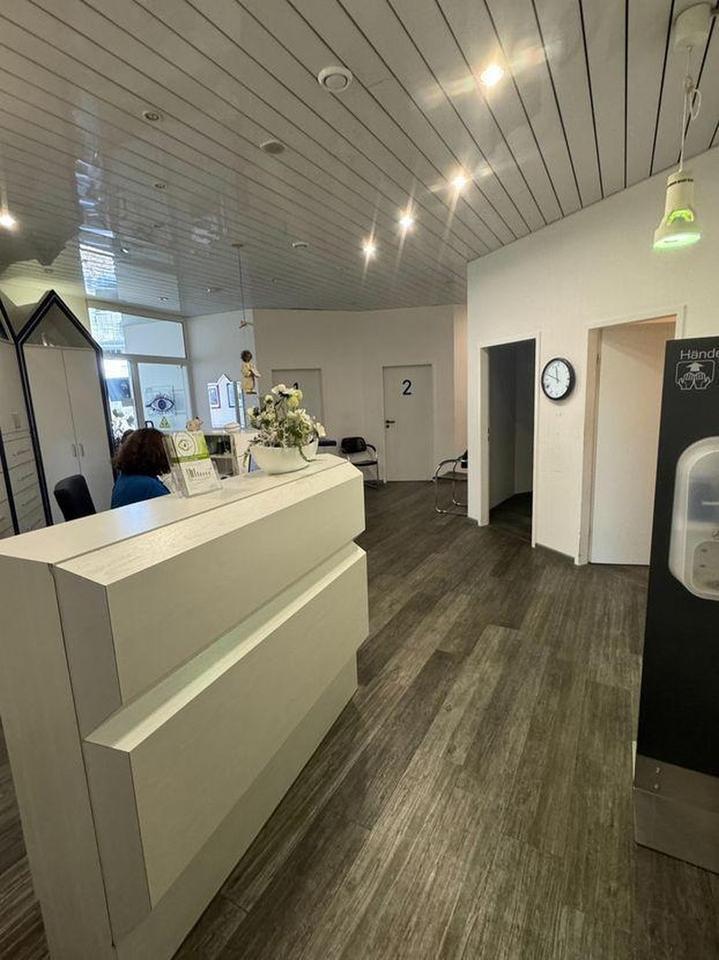 Büro- / Praxisflächen im Technischen Rathaus Dinslaken | Teilbar ab 81 m² | Kostenfreie Parkplätze – Bild 2