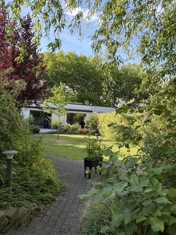 Super energieeffiziente DHH A+ in Toplage mit Traumgarten – Bild 23