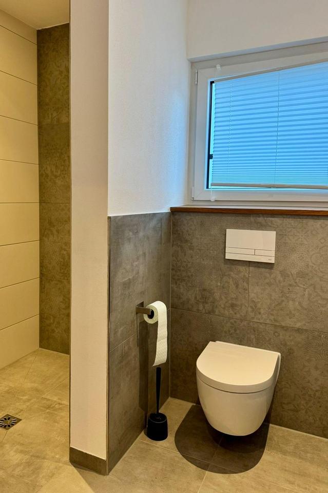 Bezugsfertiger Neubau in wunderschöner Ortsrandlage – Bild 17