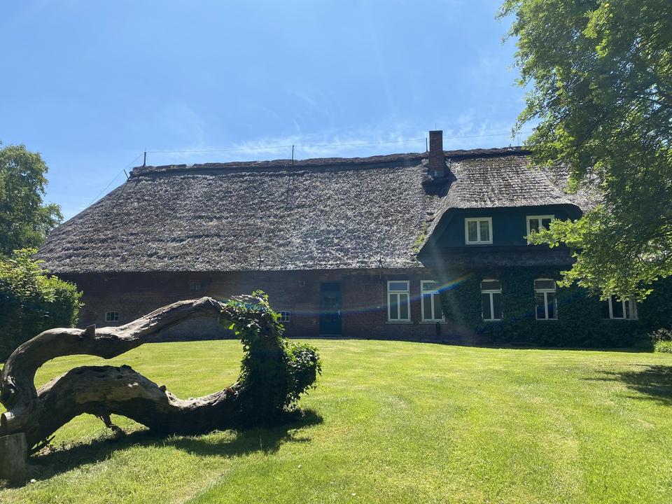 Großzügiges Anwesen unter Reet mit großem parkähnlichem Grundstück - vielseitig nutzbar. – Bild 6