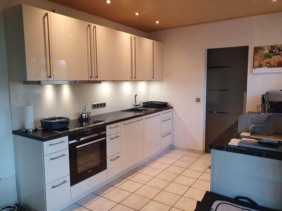 Zweifamilienhaus mit Weitblick - Pferdehaltung möglich – Bild 6