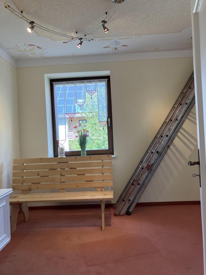 Platzwunder in Aerzen: EFH mit großer Garage, Garten & Ausbaupotenzial – Bild 6