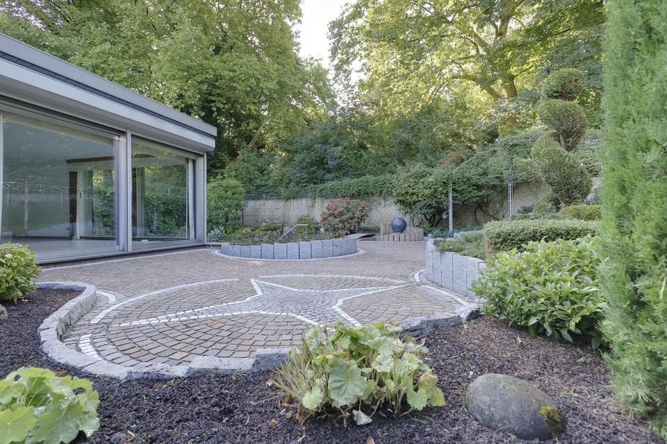 Bungalow mit wunderschönem Garten, Provisionsfrei – Bild 9