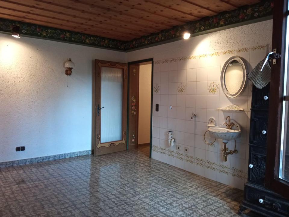 Großes Wohnhaus mit Potential der Umgestaltung - bis zu 3 Whg. - möglich. – Bild 29