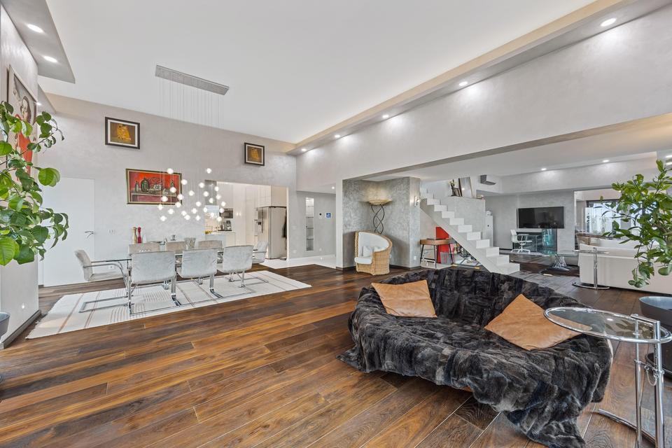 „The View“ - Münchens höchstes Luxus Penthouse im Verkauf – Bild 2