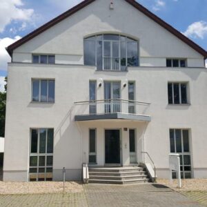 8,7 qm repräsentative Bürofläche inklusive Postkasten