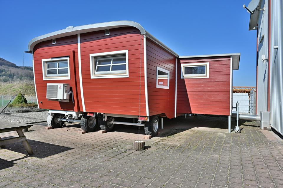 Top Gepflegte Gewerbeimmobile mit großem Gewerbegrundstück – Bild 40