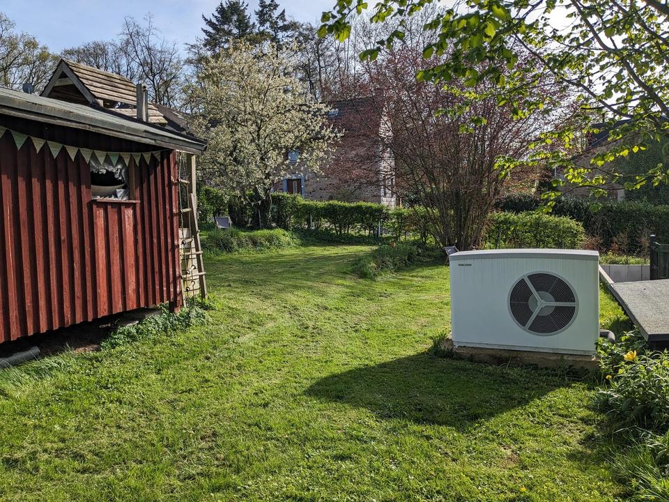 Charmantes Bruchsteinhaus mit Wärmepumpe & Ausbaupotenzial - 3.237 m² Naturgrundstück am Waldrand – Bild 13