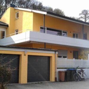 Attraktive, gepflegte 2.5-Zimmer-DG-Wohnung in 89555 Sontheim / Stubental