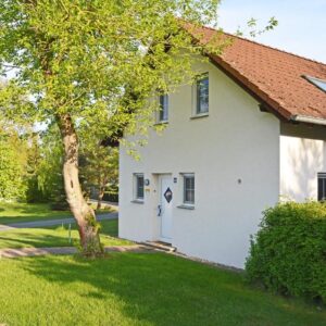 Top-Anlage: 4-Sterne Ferienhaus 200m zum Plauer See mit hoher Auslastung