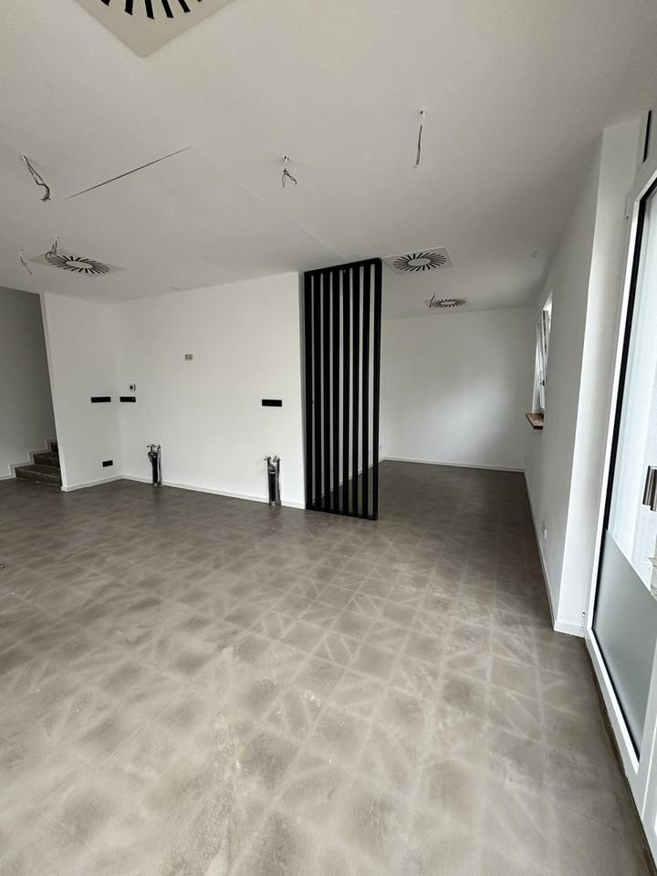 Attraktive 55 m² Gewerbefläche mit Küche und Bad im EG in zentraler Lage – Bild 4