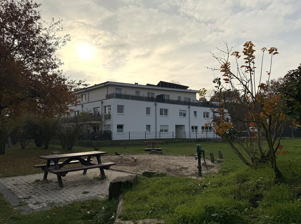 Barrierefreie & Energieeffiziente (A+) 2-Zimmer-Penthouse-Wohnung in Altenlingen – Bild 2