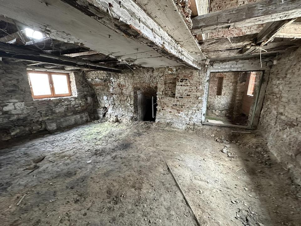 Alte Schmiede mit neuem Herz – Liebhaberobjekt in Unterstall / Rohbau Nähe Neuburg – Bild 11