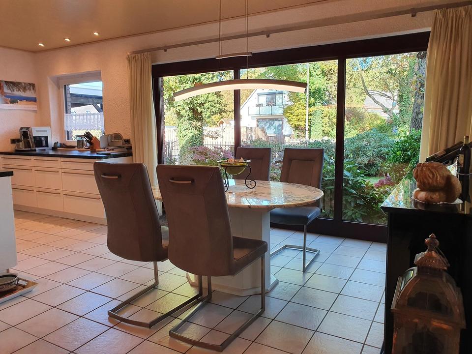 Zweifamilienhaus mit Weitblick - Pferdehaltung möglich – Bild 4