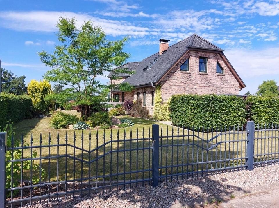 Haus am See, Architektenhaus im Landhausstil – Bild 5