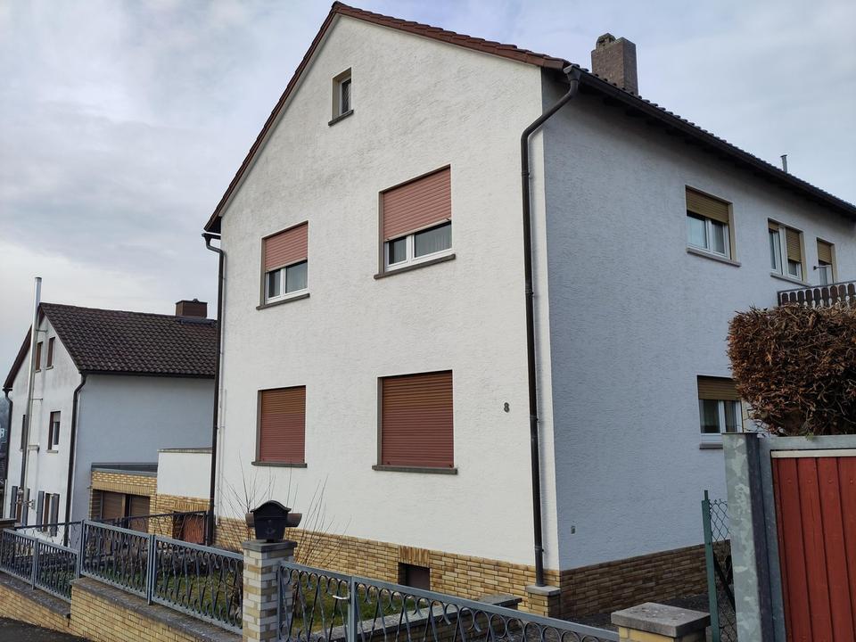 Mehrfamilienhaus in B.N.-Steinfurth – Bild 3