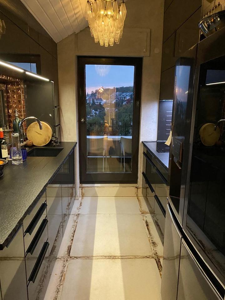 Über den Dächern von Leonberg Exklusive Penthouse-Maisonette mit Panoramablick & Whirlpool – Bild 9