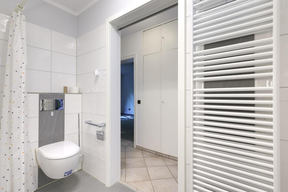 Bungalow mit wunderschönem Garten, Provisionsfrei – Bild 29