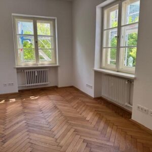 Repräsentatives Altbaubüro ruhig und lichtdurchflutet