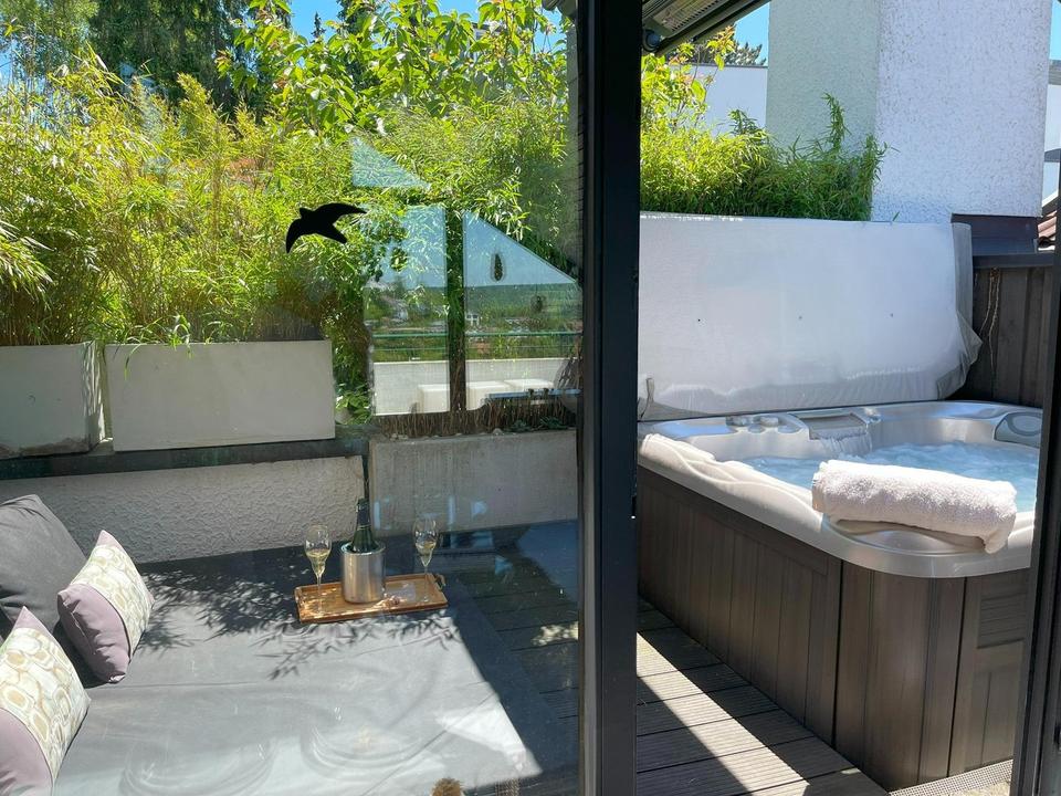 Über den Dächern von Leonberg Exklusive Penthouse-Maisonette mit Panoramablick & Whirlpool – Bild 8
