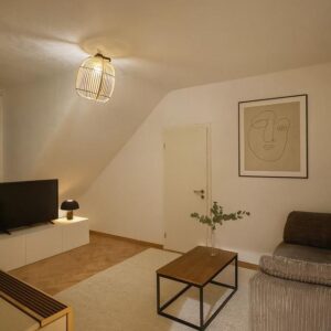 Stilvolle und möblierte 2-Zimmer-Wohnung in Stuttgart-West