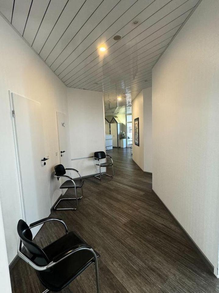 Büro- / Praxisflächen im Technischen Rathaus Dinslaken | Teilbar ab 81 m² | Kostenfreie Parkplätze – Bild 3