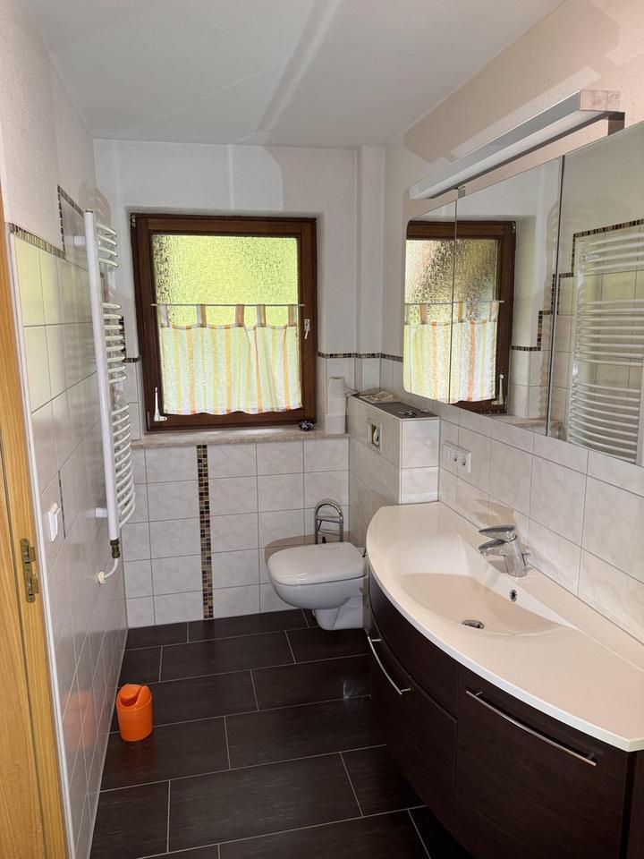 Zweifamilienhaus im idyllischen Lautertal – Bild 6