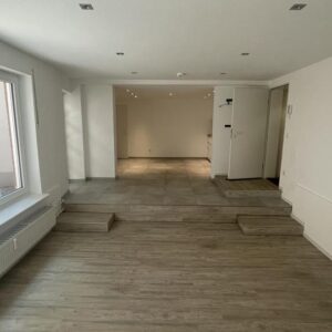 Zentrale 2-Zimmer-Innenstadt-Wohnung mit Ausgang nach draußen (Patio) in Münster
