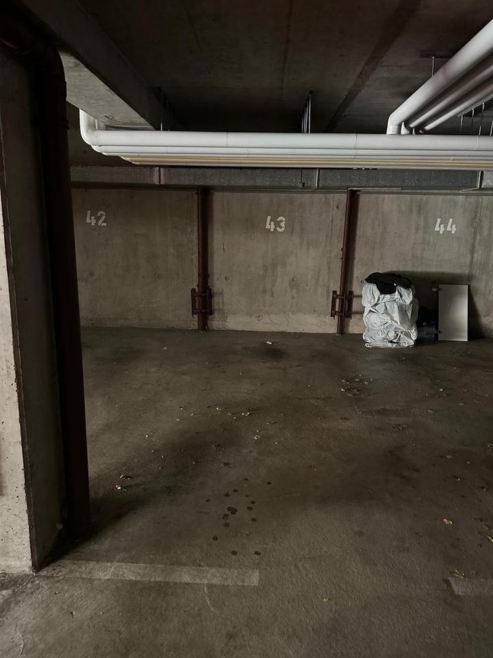 Zentrumsnah Wohnen! 2-Zimmer-Stadtwohnung mit Tiefgarage und Kellerabteil! – Bild 8