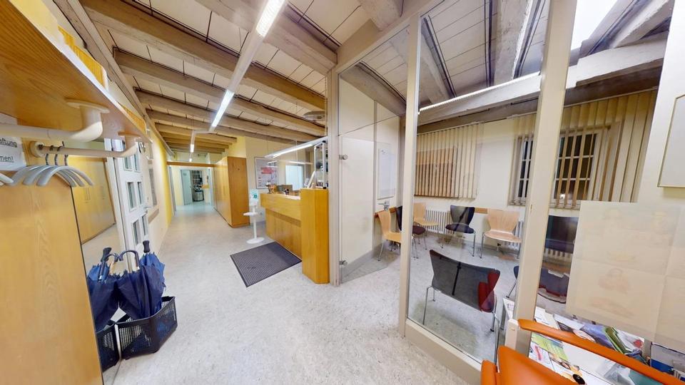 Gewerbefläche / Praxis / Büro in 1A-Lage Oberstenfeld