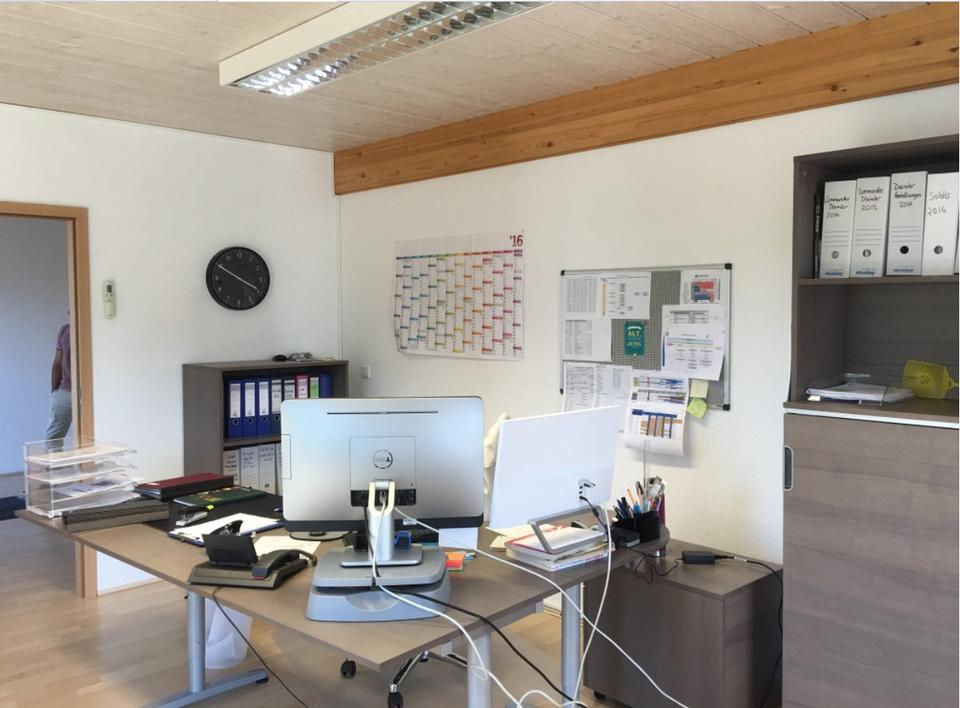 Repräsentative, lichtdurchflutete Büro- / Praxisfläche im Erdgeschoss in Durmersheim – Bild 3