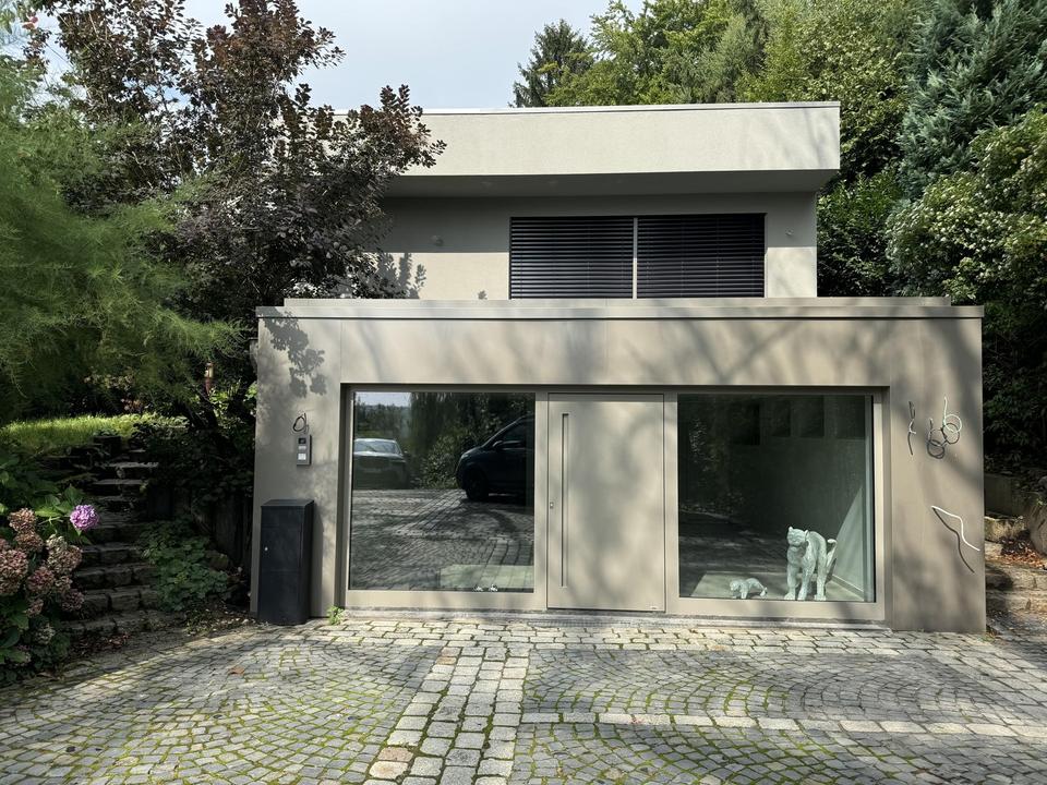 Wunderschönes modernes EFH mit höchster Privatsphäre am Ahlenberg