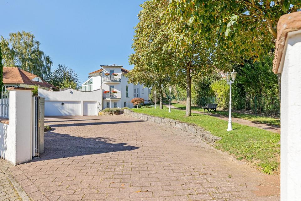 Zentrumsnah & dennoch am Feldrand - exklusive Villa in Eppingen – Bild 27