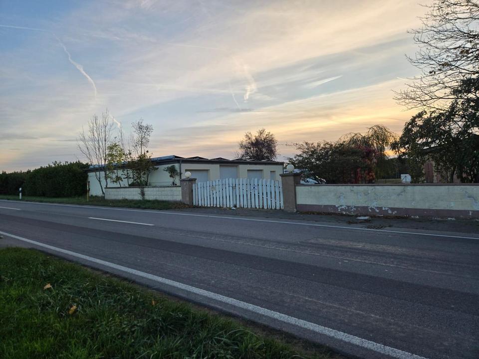 Zweifamilienhaus mit Scheune und großen Eigentumsgrundstück – Bild 5