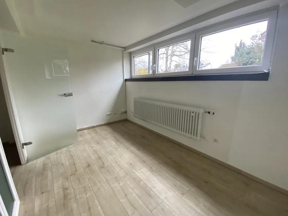 gepflegte, helle Räume für ihren Erfolg: Praxis, Therapie, Kanzlei, Büro – Bild 7